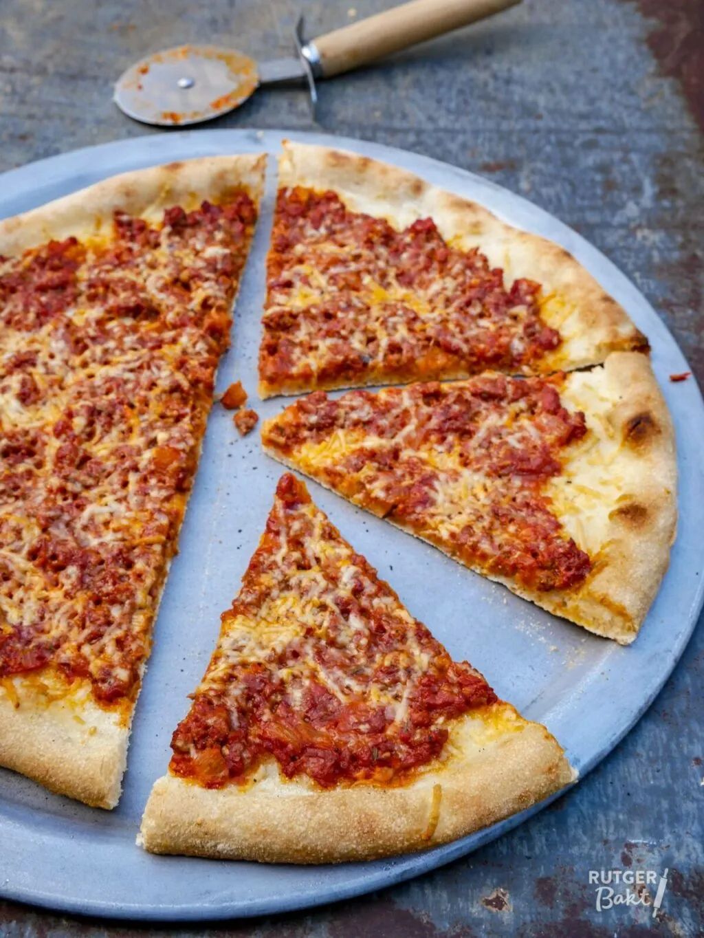 Bolognese Ragu Pizza