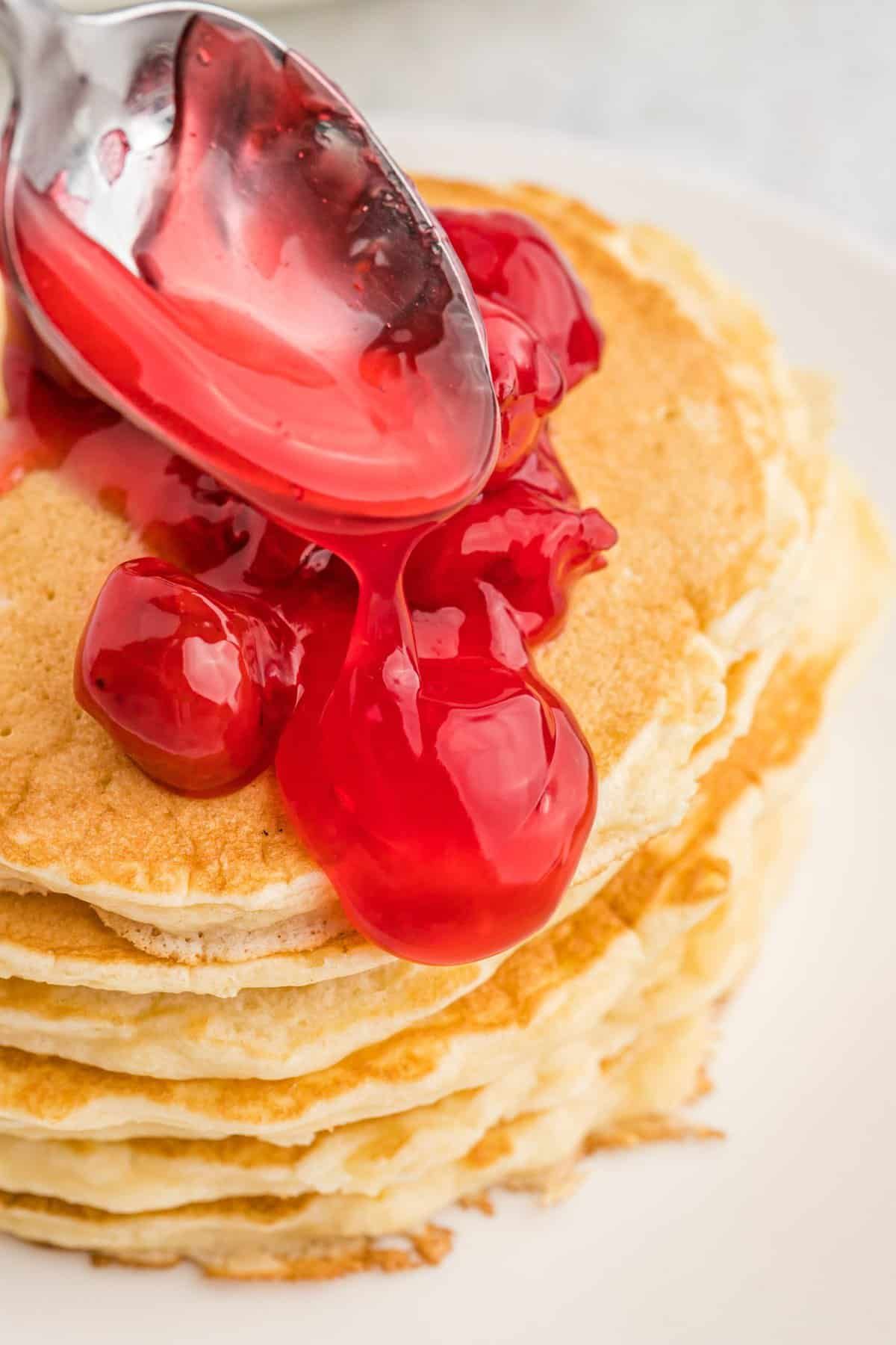 Cherry Sauce American Pancake