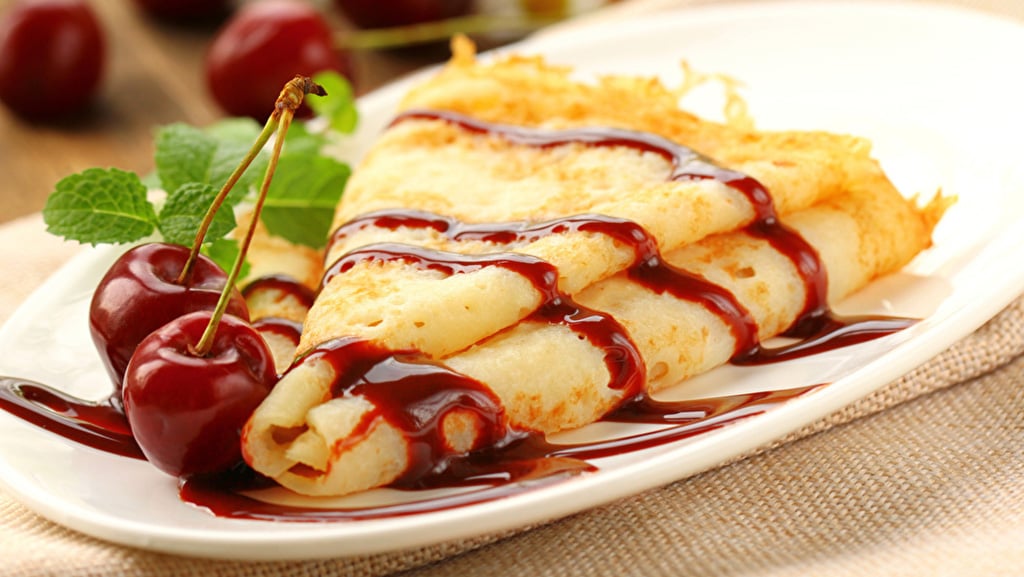 Cherry Sauce Crepe